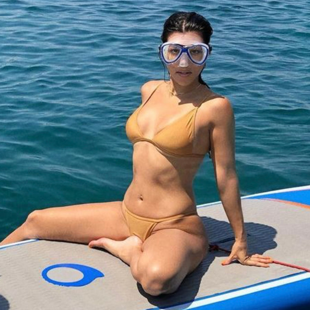 KOURTNEY KARDASHIAN